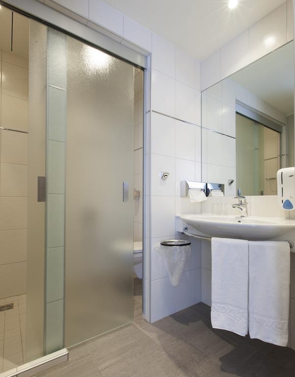 Landzeit Motor-Hotel Mondsee Room photo